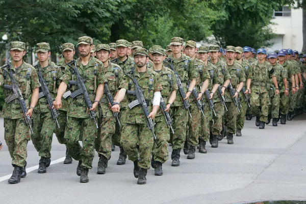 軍隊の画像